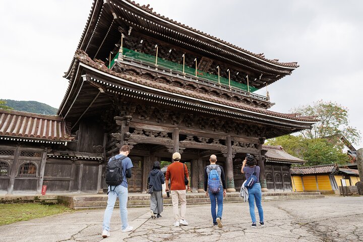 Half Day Private Tour in Inami with a Local Guide