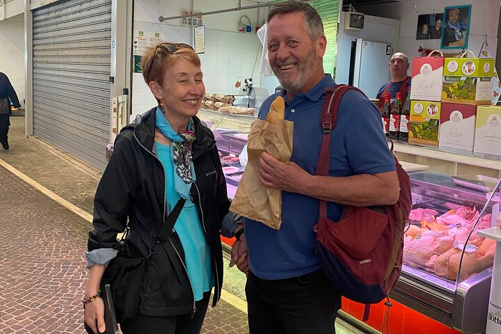 Food and Wine Walking Tour of Pescara with 5 Tastings