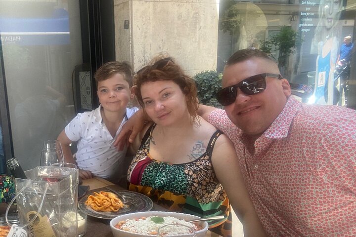 Food and Wine Walking Tour of Pescara with 5 Tastings