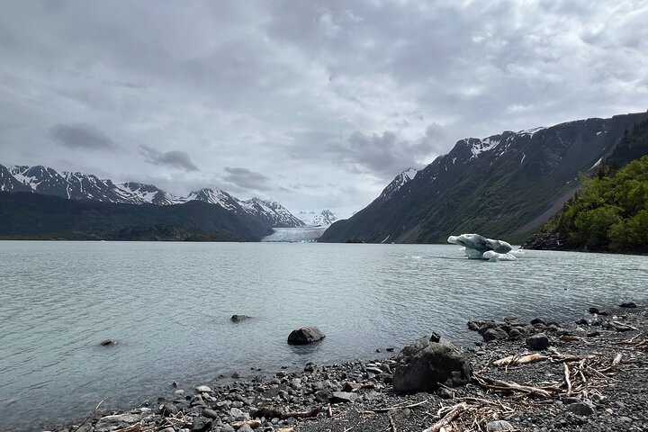 Grewingk Glacier Lake Hike in Kachemak Bay State Park