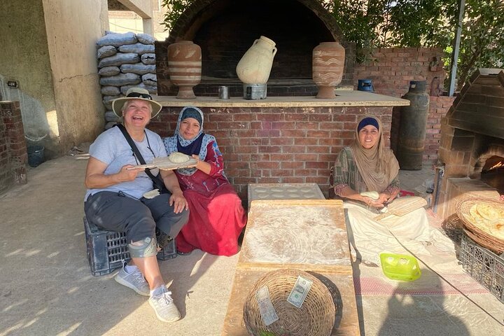 Full day Private Tour Giza Pyramids Sakkara Memphis Dahshur