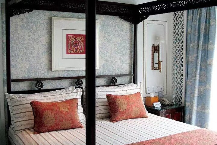 5D4N Yangtze River Cruise:Yichang to Chongqing by Yangzi Explorer