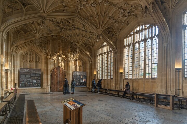 Extended: Oxford University & City Tour With Christ Church