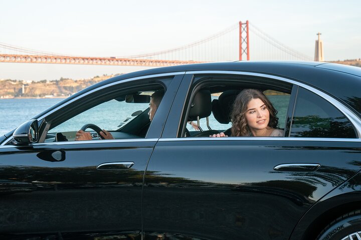 Lisbon Airport Private Transfer to Faro | Portimão | Lagos