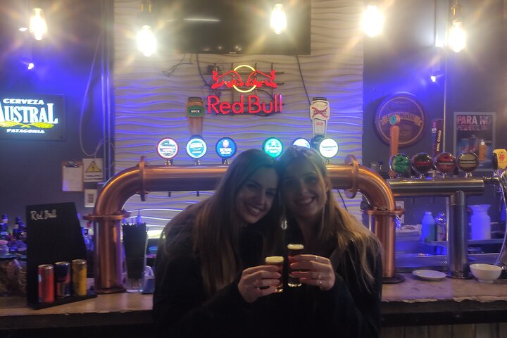 Private Bars and Pubs tour in Valparaiso with Drinks Tasting