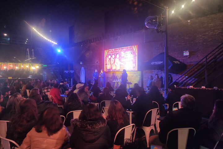 Private Bars and Pubs tour in Valparaiso with Drinks Tasting