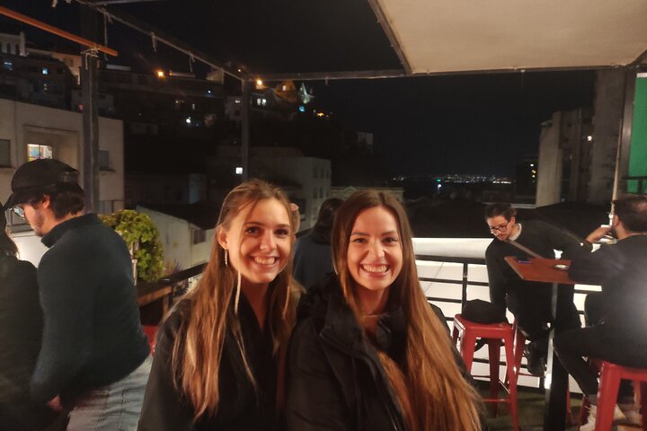 Private Bars and Pubs tour in Valparaiso with Drinks Tasting