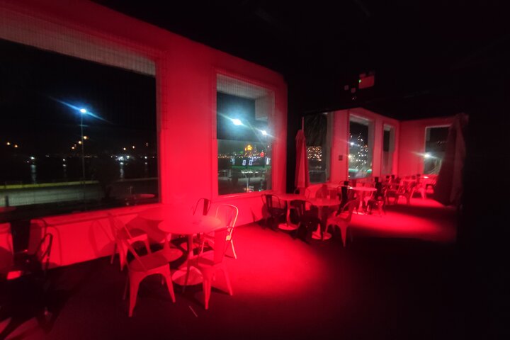Private Bars and Pubs tour in Valparaiso with Drinks Tasting