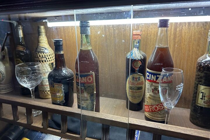 Private Bars and Pubs tour in Valparaiso with Drinks Tasting