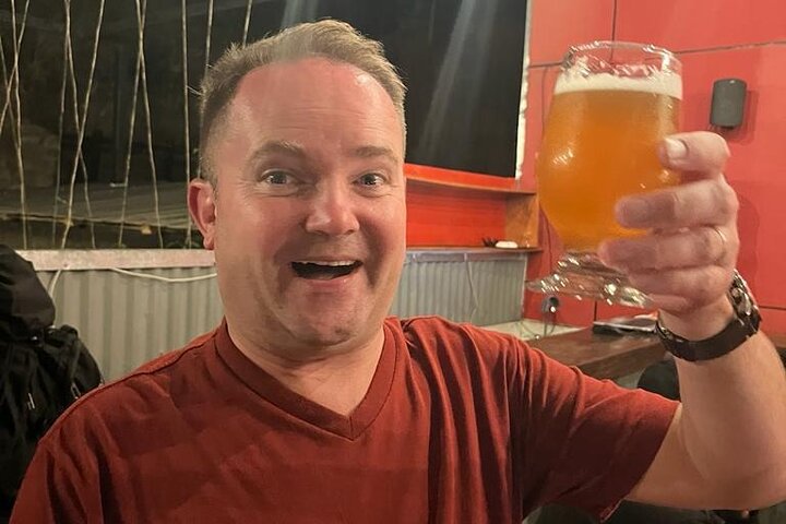 Private Bars and Pubs tour in Valparaiso with Drinks Tasting