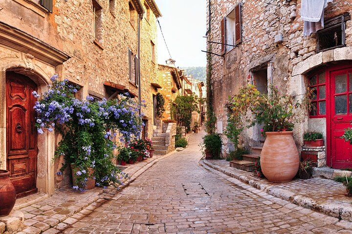 The Best of the French Riviera Small group Guided Tour from Nice