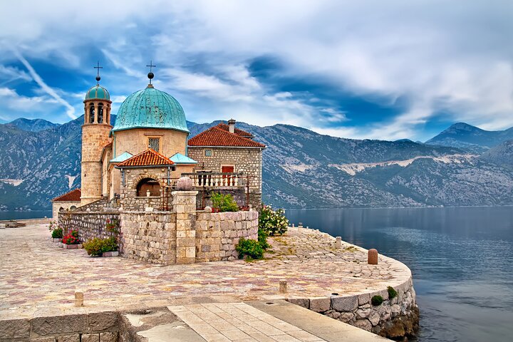 Kotor Private Boat Tour: Blue Cave & Lady of the Rocks (Up to 9)
