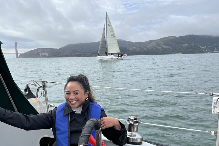 2hr. PRIVATE Sailing Experience on San Francisco Bay (6 Guests)