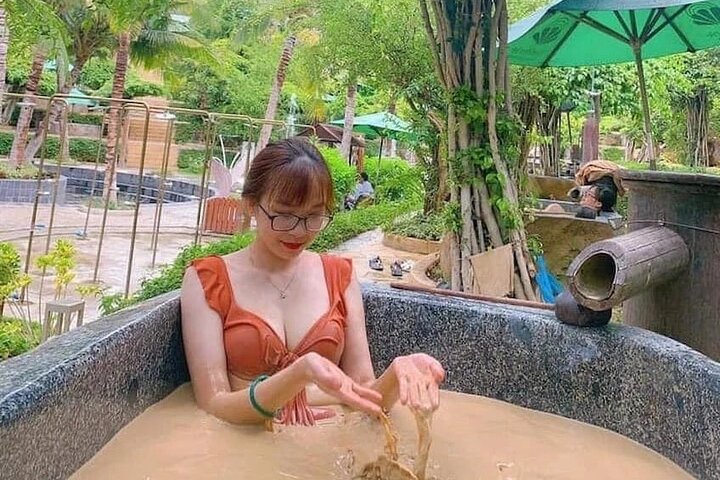 Nha Trang: Hon Mieu and Hon Tam Island Tour with Lunch