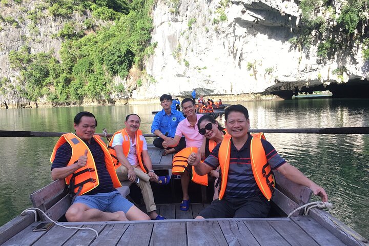 Top Tier: Overnight Ha Long Bay Cruise 5-Star, Balcony Cabin-2D1N