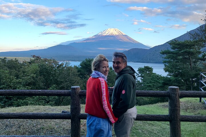 Locally Owned: Private Mt. Fuji Icons & Hidden Gems (Kawaguchiko)