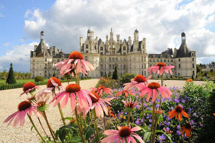Day Tour of Chateaux of Chenonceau & Chambord from Tours/Amboise