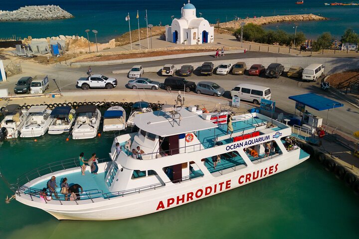 From Protaras: Turtle Cove & Blue Lagoon Cruise