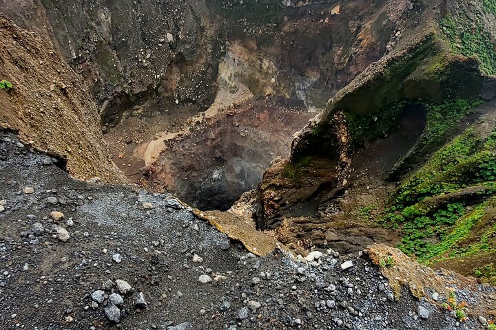 Ometepe trekking - Volcano Concepcion By Happy Tours