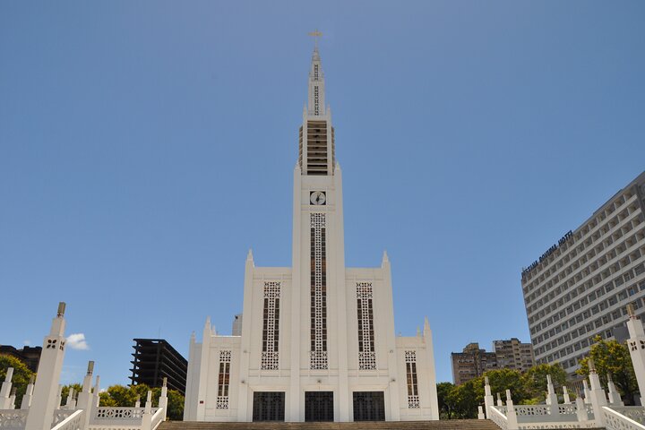Private Full Day Historical & Arts Tour in Maputo