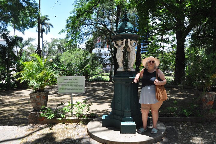 Private Full Day Historical & Arts Tour in Maputo