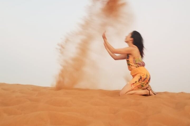 Dubai Morning 4 Hrs Safari Sharing Jeep Sand Boarding &Camle Ride