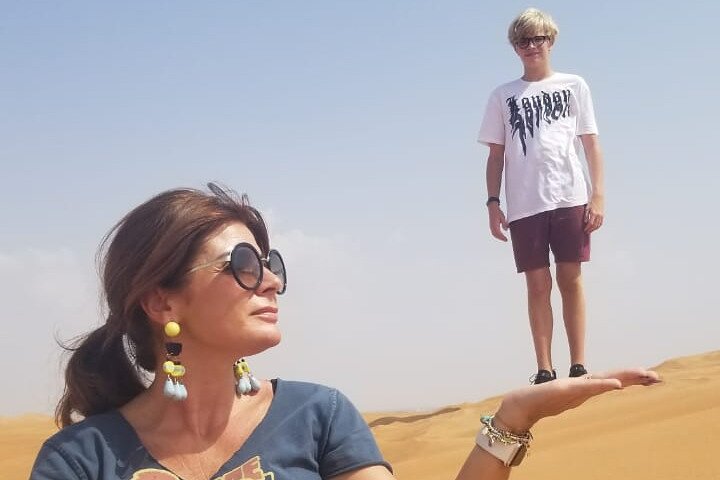 Dubai Morning 4 Hrs Safari Sharing Jeep Sand Boarding &Camle Ride
