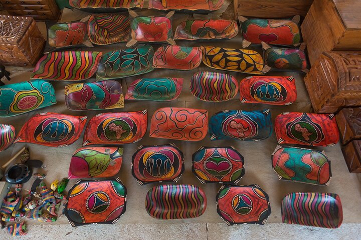 Private Full Day Historical & Arts Tour in Maputo