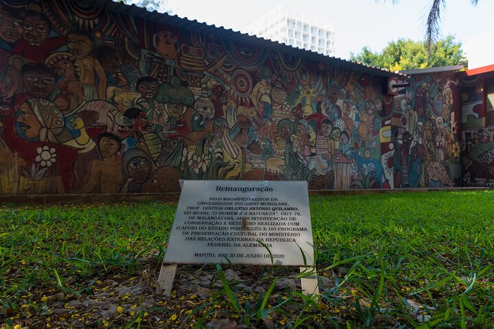 Private Full Day Historical & Arts Tour in Maputo