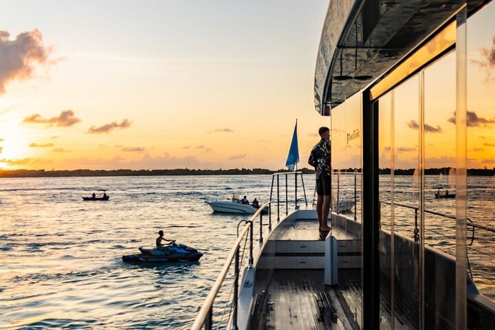 Sunset Cruise Party - All-Inclusive Experience