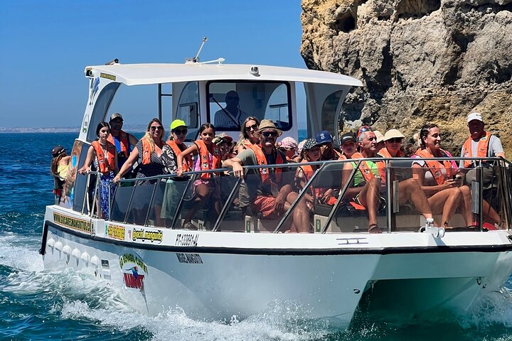 Benagil Cave Boat Tour - Catamarans or Rib - 2 H From Portimão