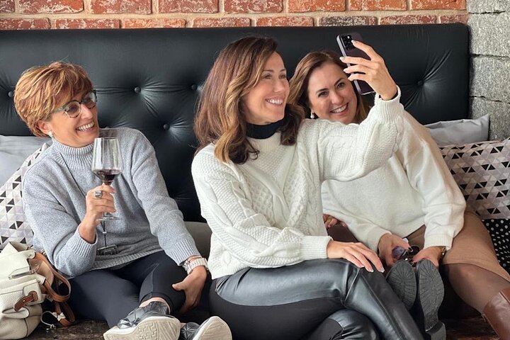 Discover why we Love the Colonia Wine Experience