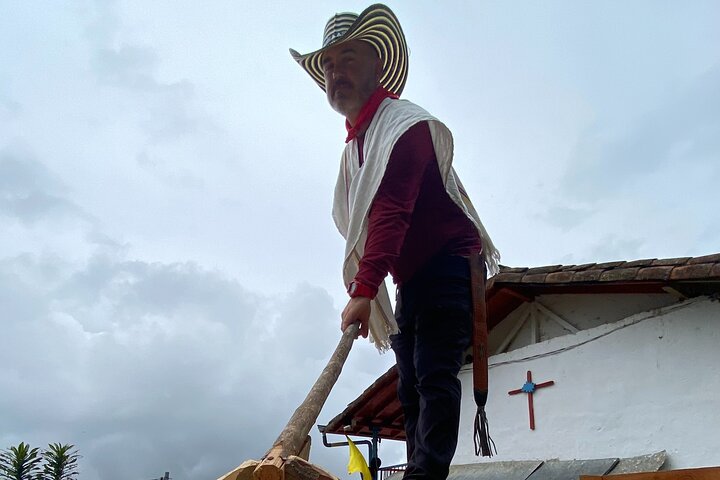 Coffee tour in Medellín with tastings and transportation