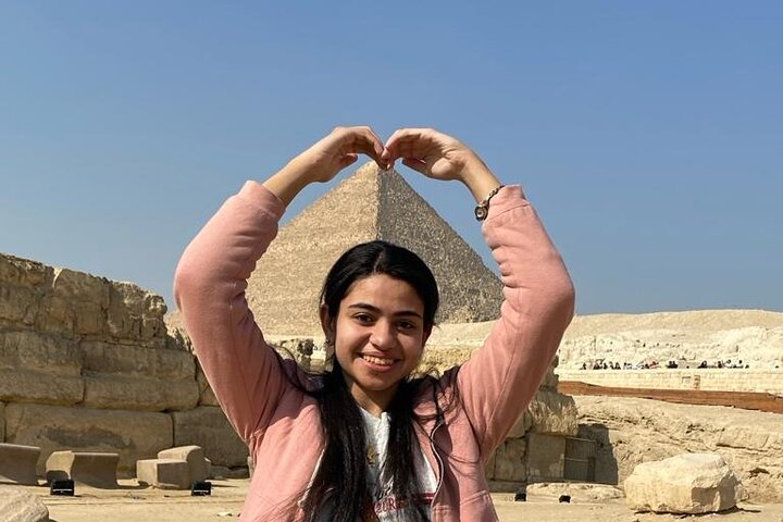 Private Tour to Giza pyramids & Grand Museum from Alexandria Port
