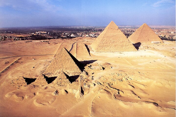 Full day Private Tour Giza Pyramids Sakkara Memphis Dahshur