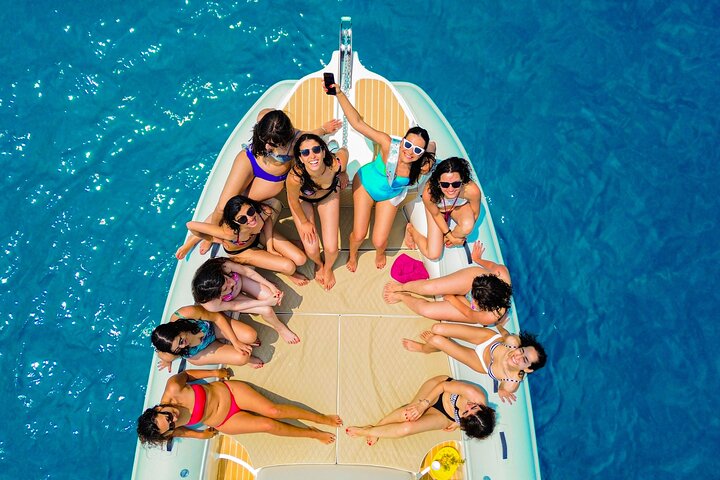 Luxury Private Tour of the Egadi Islands: Favignana&Levanzo from Trapani