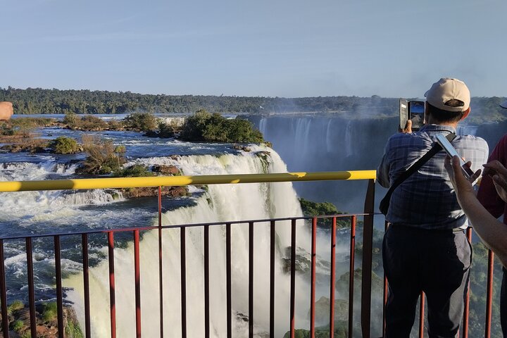 Best Private Tour Iguassu Falls Brazil, Argentina in 1 day