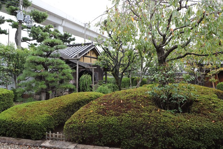 KOBE Sake Walking Tour in Japan's Top Sake Breweries