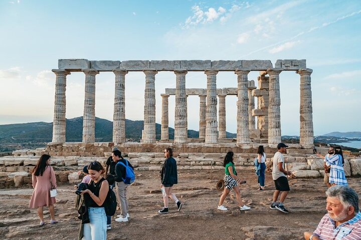 Cape Sounion and Temple of Poseidon Half-Day Small-Group Tour from Athens