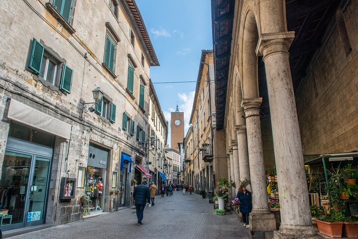 Orvieto Cathedral and Underground Caves Tour