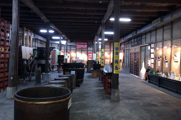 World Heritage Himeji Castle & Sake Breweries Private Tour