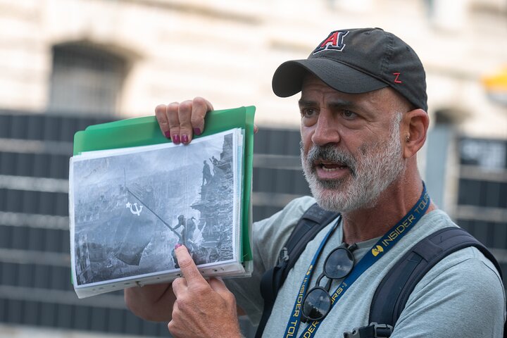 Berlin's Best: 2 Hour Walking Tour Third Reich and the Cold War