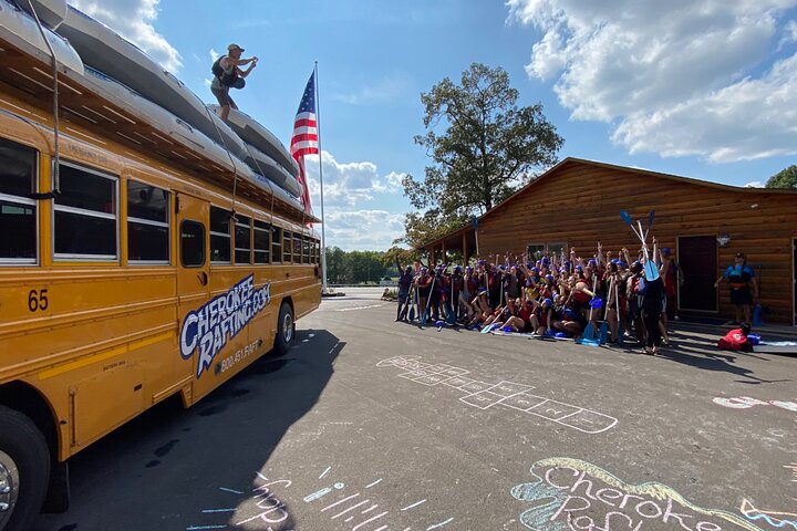 Full Ocoee River Rafting Adventure With Catered Shore Lunch