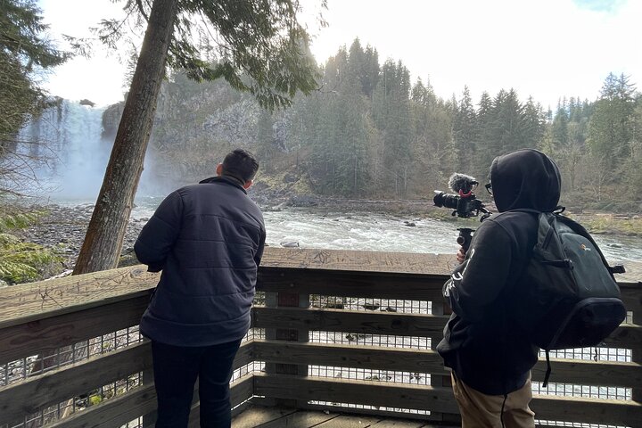 Snoqualmie Falls and Wineries Tour from Seattle