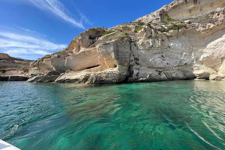 Boat Tour at Devil's Saddle: 4 Swim Stops, Snorkeling & Prosecco