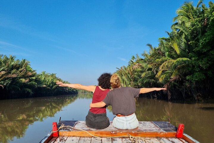 Ben Tre: Scooter, Culture, Sailboat and Mekong Food (Half Day)