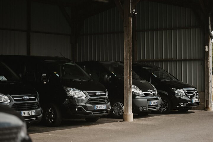 Southampton To Heathrow Via Stonehenge & Windsor Private Transfer