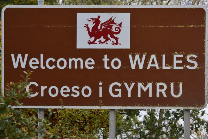 Wrexham: Private 'Welcome To Wrexham', and North Wales Day Tour.