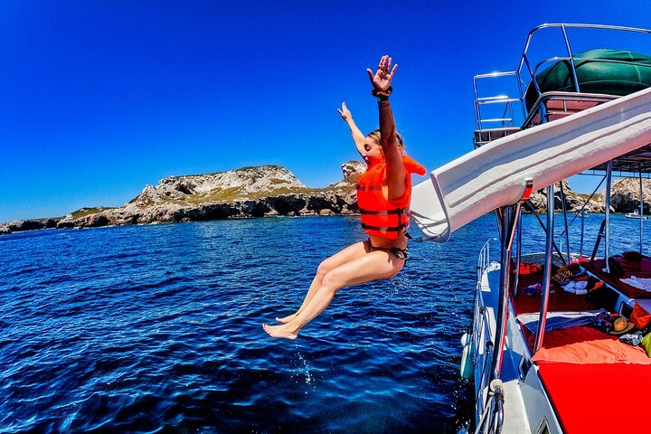 Marietas Islands National Park: Full Day ALL INCLUSIVE Tour