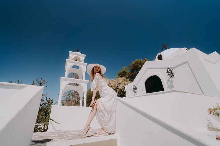 Private Vacation Photoshoot with Photographer in Skiathos